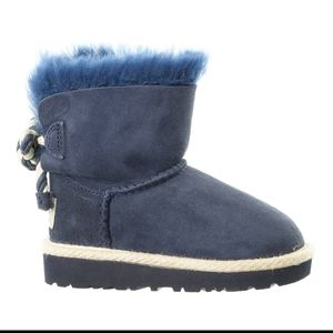 selene genuine shearling boot